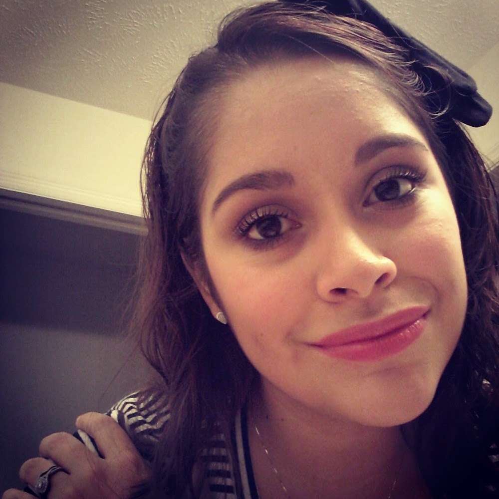 Meet your Posher, Raquel